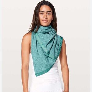 Lululemon Vinyasa scarf Rulu